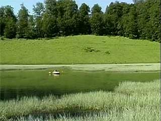 صور Khmelevsky Lakes بحيرة